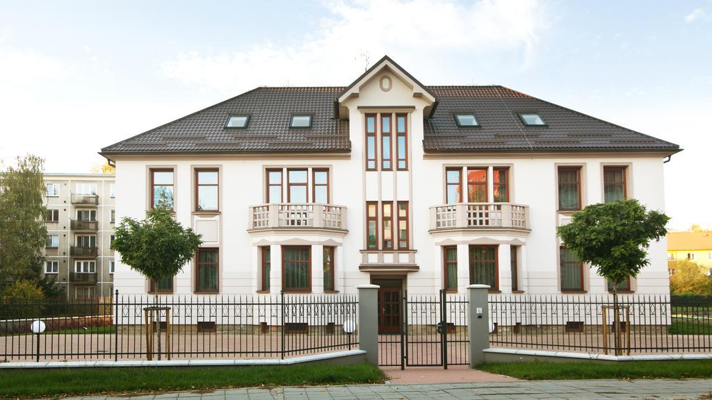 Penzion Reichova Vila Valasske Mezirici Exterior foto