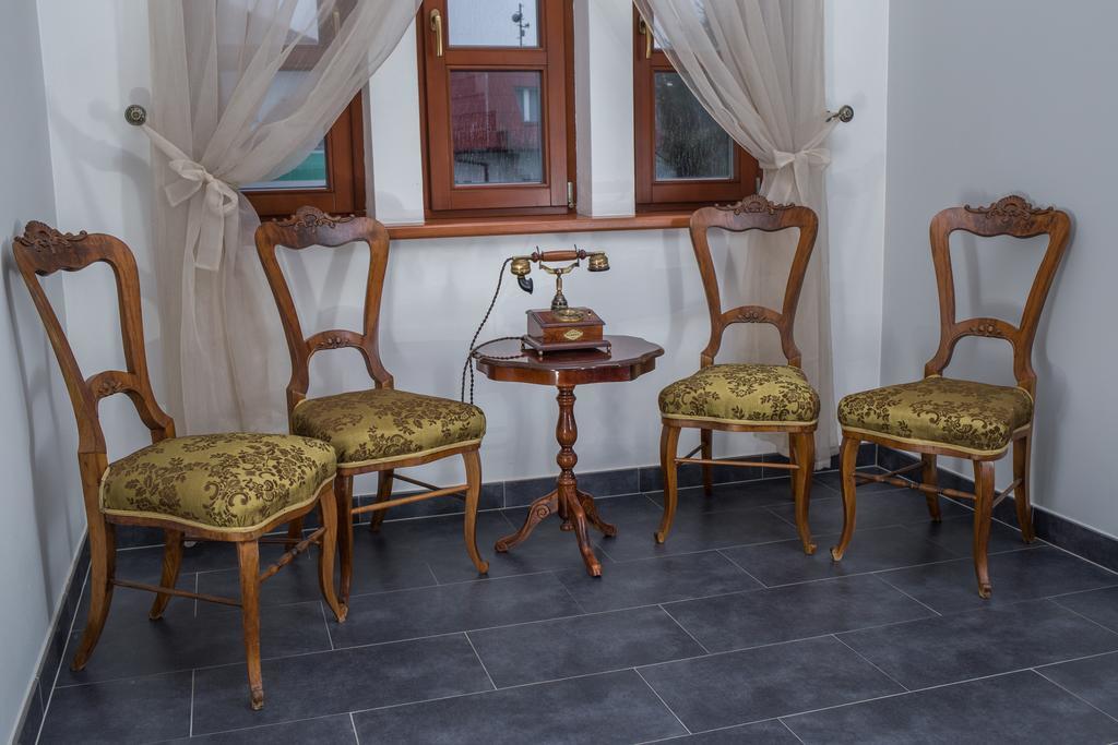 Penzion Reichova Vila Valasske Mezirici Exterior foto